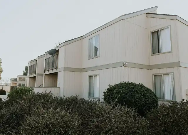 Property at Coalinga Crossing - 302 W Pleasant St, Coalinga, CA, 93210, 2 beds, 1 bath, [object Object]