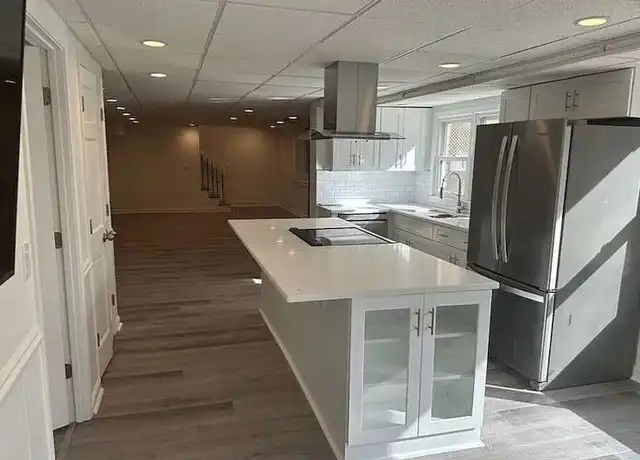 Property at 260 Glen Meadow Ct, Atlanta, GA, 30328, 2 beds, 1 bath, [object Object]