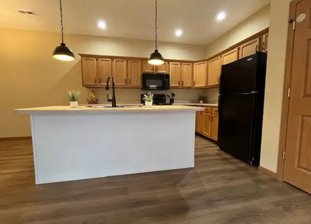 Property at 1530 Williamsburg Pl, Troy, OH, 45373, 3 beds, 1.5 baths, [object Object]