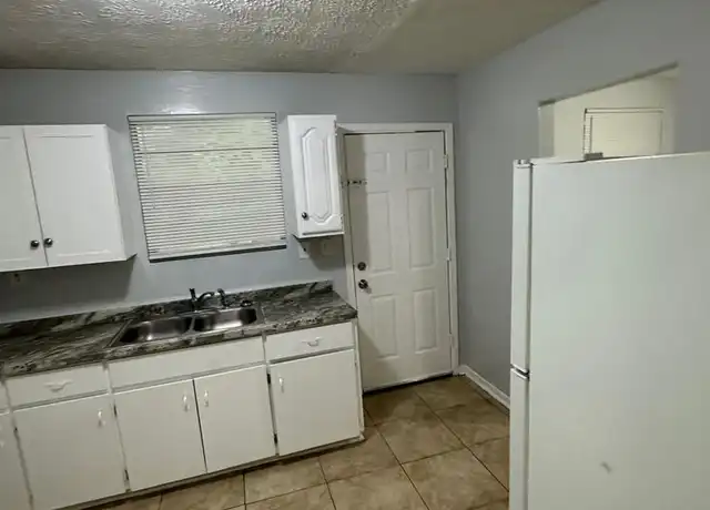 Property at 1632 8th St W Unit 1, Jacksonville, FL, 32209, 3 beds, 2 baths, [object Object]