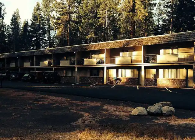 Property at 1946 B St Apt 06, South Lake Tahoe, CA, 96150, 2 beds, 1.5 baths, [object Object]