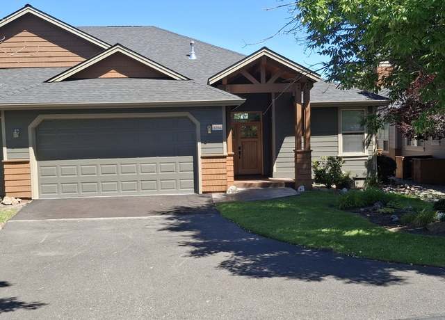 Photo of 8394 Forest Ridge Loop, Redmond, OR 97756