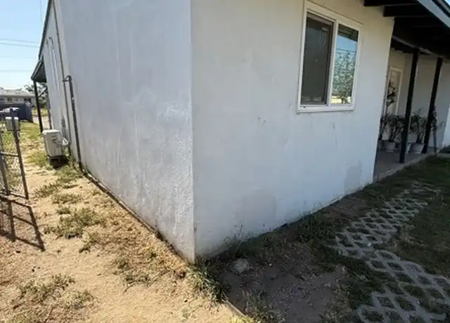 Property at 9416 Cedar Ave, Bloomington, CA, 92316, 0 beds, 1 bath, [object Object]