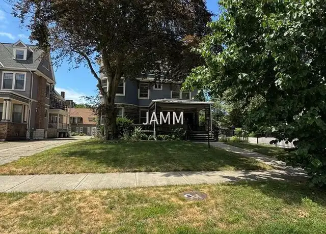 Property at 1848 E 89th St Unit 201, Cleveland, OH, 44106, 1 bed, 1 bath, [object Object]