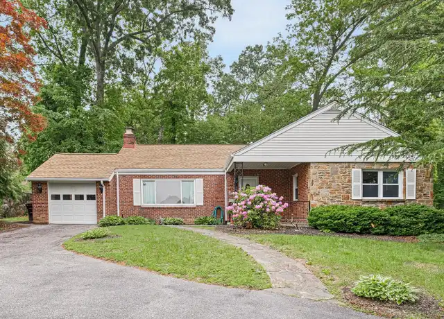 Property at 605 W Lea Blvd, Wilmington, DE, 19802, 3 beds, 2 baths, [object Object]