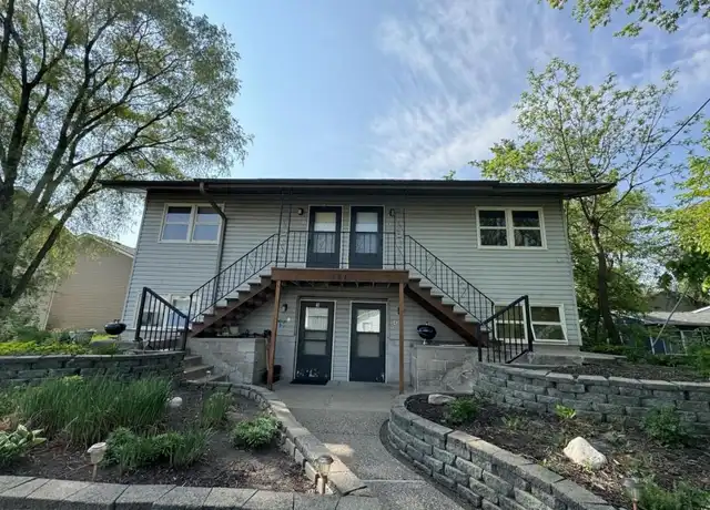 Property at 161 1st Ave N, Bayport, MN, 55003, 2 beds, 1 bath, [object Object]