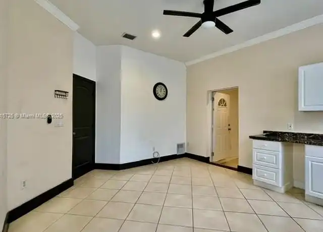 Property at 18157 NW 89th Pl Unit 1, Hialeah, FL, 33018, 1 bed, 1 bath, [object Object]