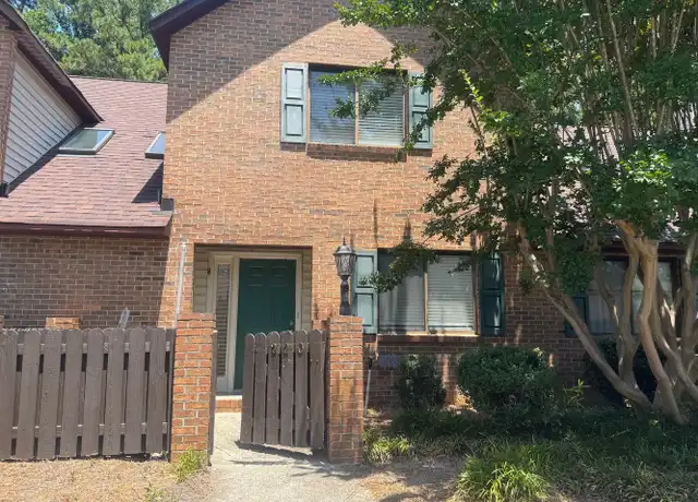 Property at 220 Abbey Ln, Greenwood, SC, 29649, 2 beds, 2 baths, [object Object]