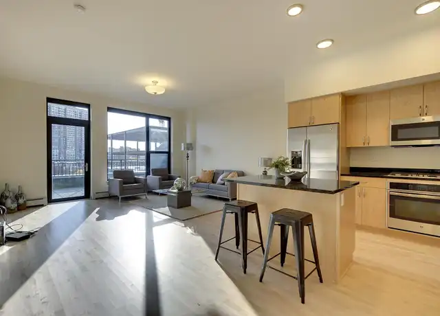Property at 740 Portland Ave, Minneapolis, MN, 55404, 2 beds, 1.5 baths, [object Object]