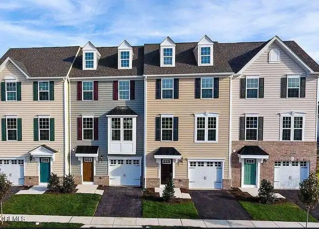 Property at 401 High Pointe Ln, Neptune, NJ, 07753, 3 beds, 2.5 baths, [object Object]