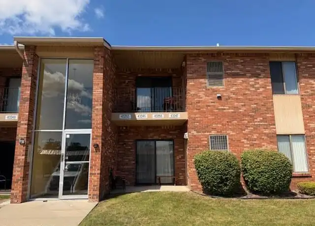 Property at 43245 Cape Dr, Sterling Heights, MI, 48313, 2 beds, 2 baths, [object Object]