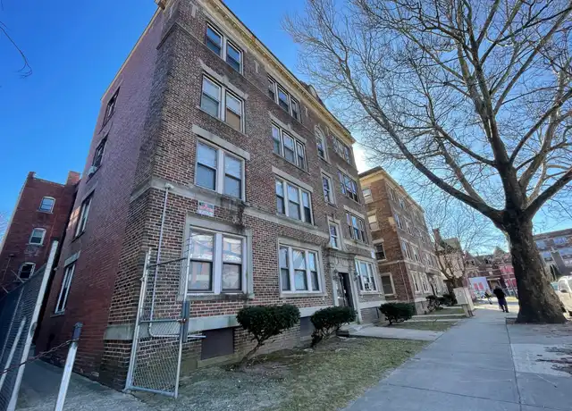 Property at 13 Avon Pl Unit 13, Springfield, MA, 01105, 2 beds, 1 bath, [object Object]