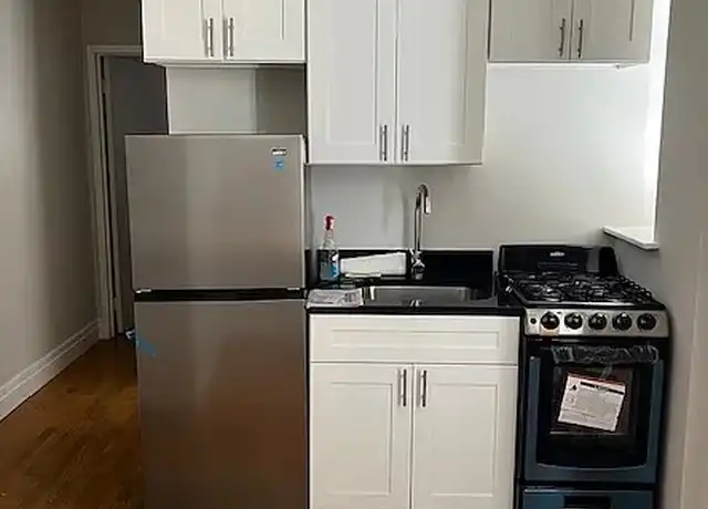 Property at 210 Thompson St, New York, NY, 10012, 1 bed, 1 bath, [object Object]