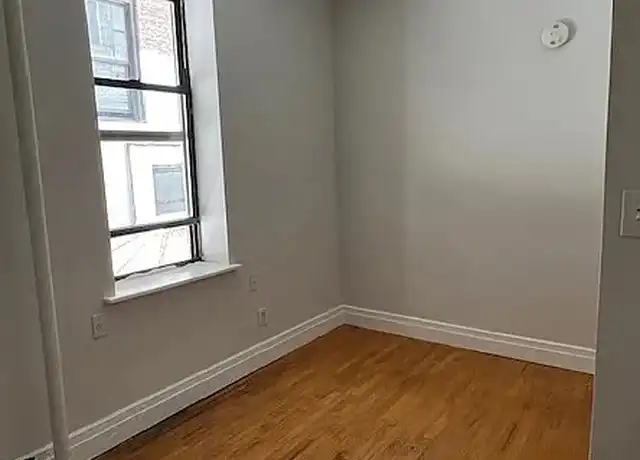 Property at 210 Thompson St, New York, NY, 10012, 1 bed, 1 bath, [object Object]