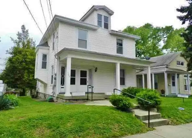 Property at 1206 Innis Ct Unit 1, Louisville, KY, 40204, 2 beds, 1 bath, [object Object]