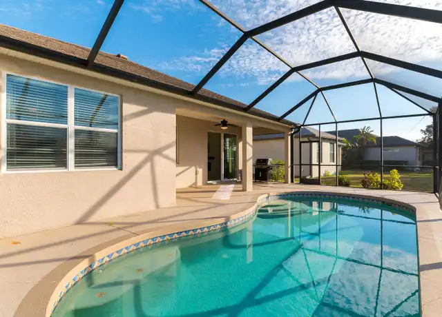 Property at 15683 Lemon Fish Dr, Lakewood Ranch, FL, 34202, 4 beds, 2 baths, [object Object]