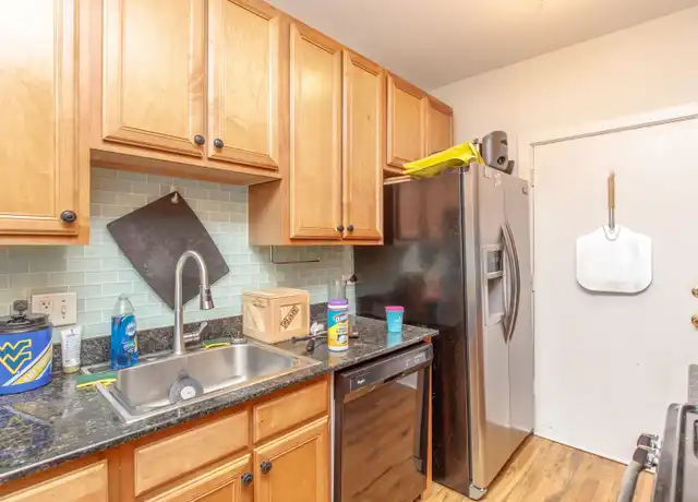 Property at 921 W Sunnyside Ave Unit 2S, Chicago, IL, 60640, 2 beds, 2 baths, [object Object]