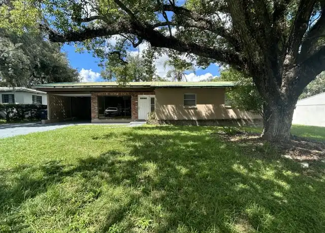 Property at 8020 Pine Hill Dr, Tampa, FL, 33617, 3 beds, 2 baths, [object Object]