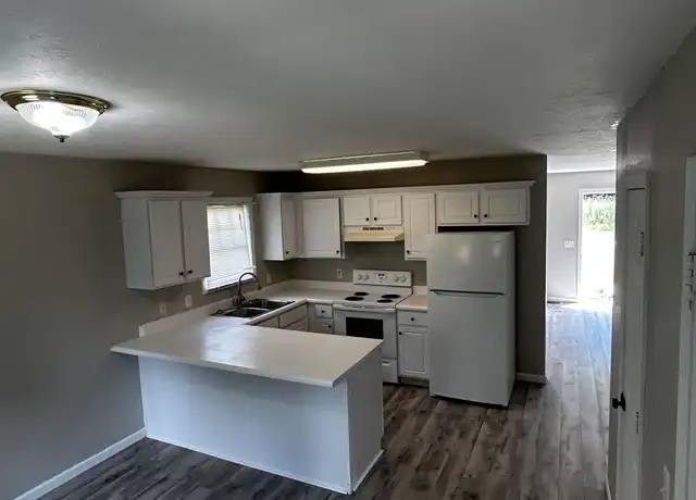 Property at 1572 Shipley Rd Unit B, Cookeville, TN, 38501, 2 beds, 1.5 baths, [object Object]