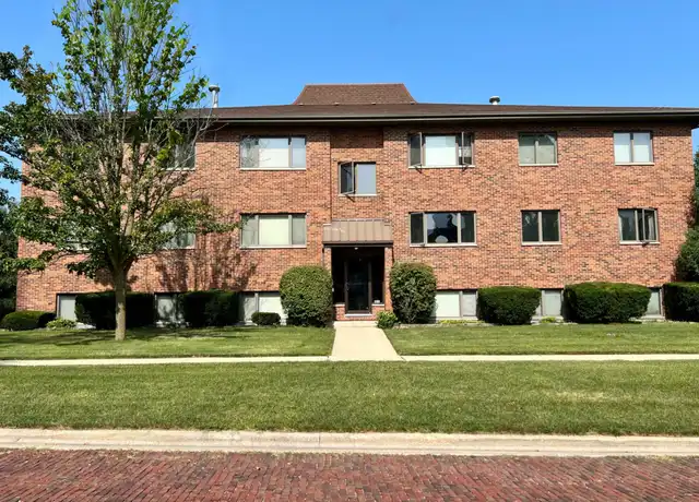 Property at 427 N 2nd St Unit 8, DeKalb, IL, 60115, 2 beds, 1 bath, [object Object]