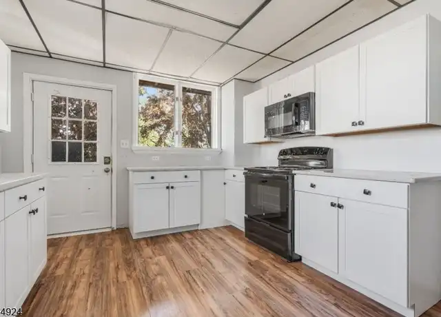 Property at 243 E Central Ave Unit A, Alpha, NJ, 08865, 3 beds, 1 bath, [object Object]
