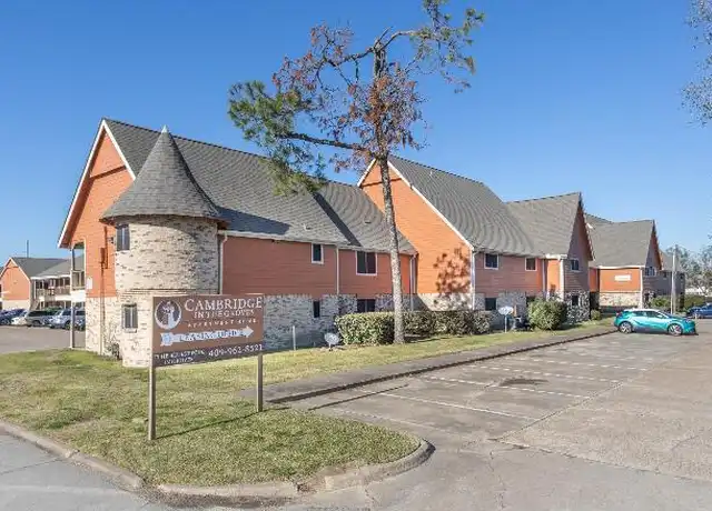 Property at 5501 W Washington St, Groves, TX, 77619, 1 bed, 1 bath, [object Object]