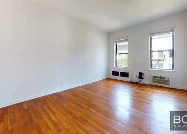 Property at 324 E 83rd St Unit 17, New York, NY, 10028, 0 beds, 1 bath, [object Object]