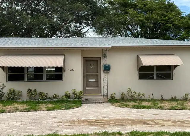 Property at 237 E Ilex Dr, West Palm Beach, FL, 33403, 4 beds, 2 baths, [object Object]