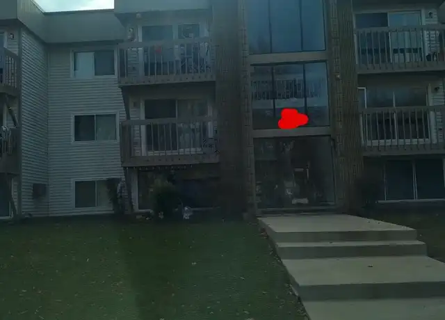 Property at 2337 John Rolfe Dr Unit F, Schaumburg, IL, 60194, 2 beds, 1 bath, [object Object]