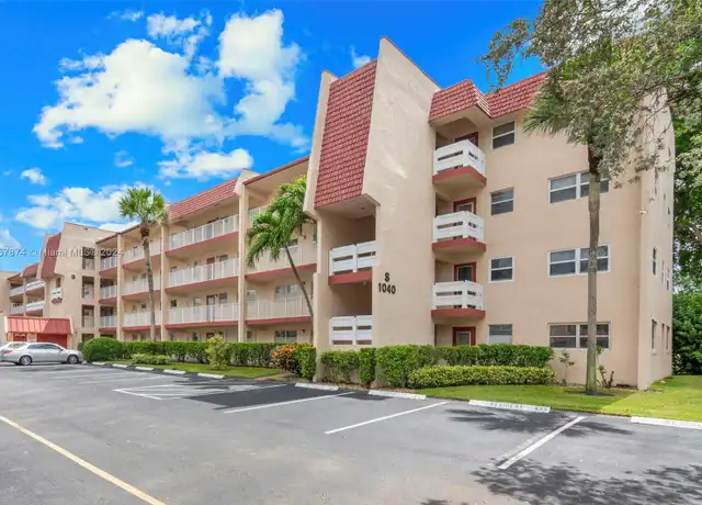 Property at 1040 Country Club Dr #309, Margate, FL, 33063, 2 beds, 2 baths, [object Object]