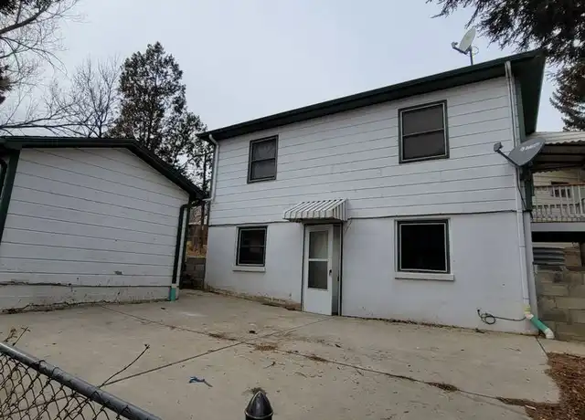 Property at 2503 Glen View Ave Unit B LOWER, Colorado Springs, CO, 80904, 1 bed, 1 bath, [object Object]