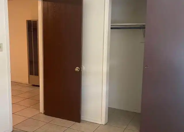 Property at 501 Vermont St NE Unit F, Albuquerque, NM, 87108, 2 beds, 1 bath, [object Object]