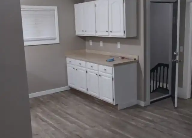 Property at 769 Meigs St Unit 002, Rochester, NY, 14620, 2 beds, 1 bath, [object Object]