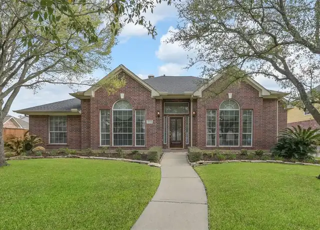 Property at 17222 Leeside Dr, Tomball, TX, 77377, 3 beds, 3 baths, [object Object]