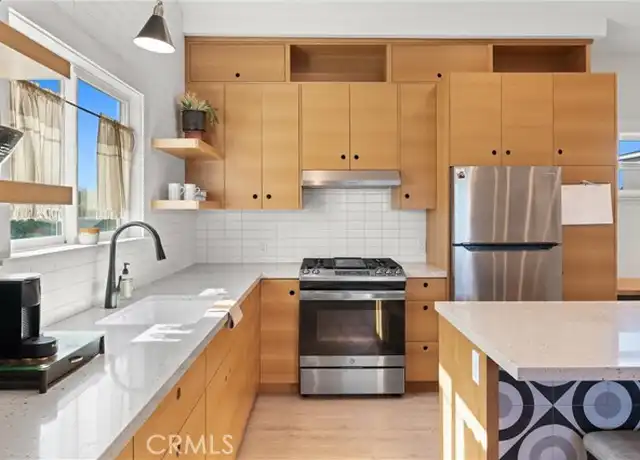 Property at 8395 Doncaster Dr, Huntington Beach, CA, 92646, 1 bed, 1 bath, [object Object]