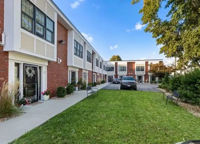 Property at 142 Pleasant St, Winthrop, MA, 02152, 2 beds, 1 bath, [object Object]