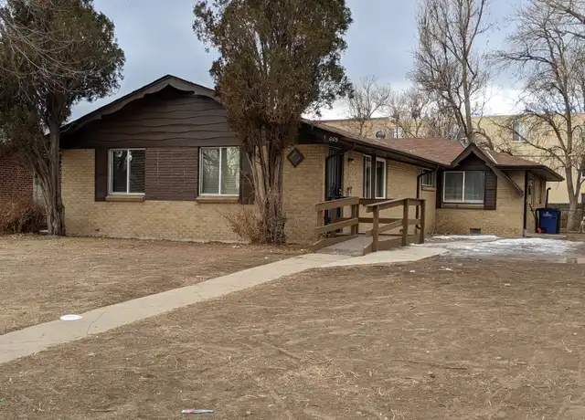 Property at 1009 Emporia St, Aurora, CO, 80010, 3 beds, 3 baths, [object Object]
