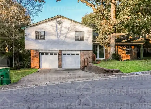 Property at 2910 Charter Oak Dr, Little Rock, AR, 72227, 4 beds, 2.5 baths, [object Object]