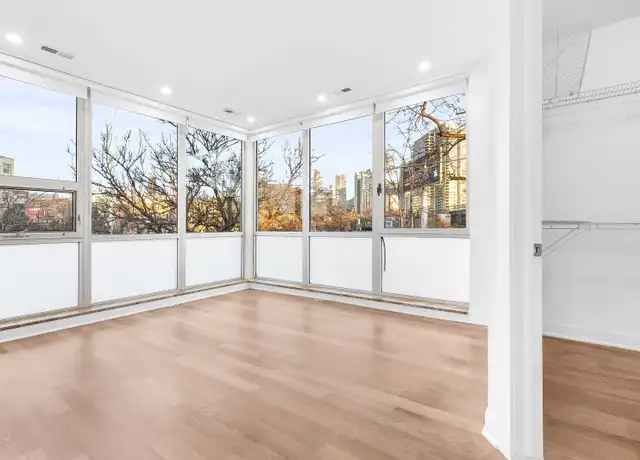 Property at 914 W Hubbard St Unit 103, Chicago, IL, 60642, 3 beds, 2 baths, [object Object]