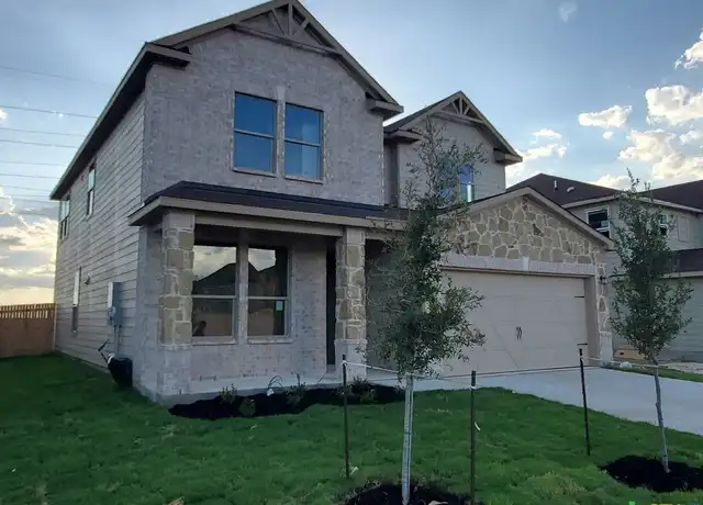 Property at 4005 Woodside Dr, Seguin, TX, 78155, 5 beds, 3.5 baths, [object Object]