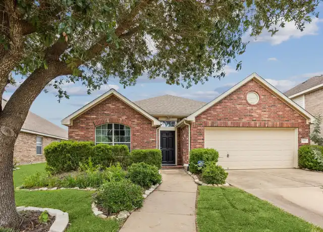 Property at 7034 Cornflower Ln, Katy, TX, 77494, 3 beds, 2 baths, [object Object]