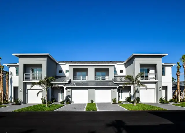 Photo of 5108 NW Torino Lakes Cir, Port St. Lucie, FL 34986