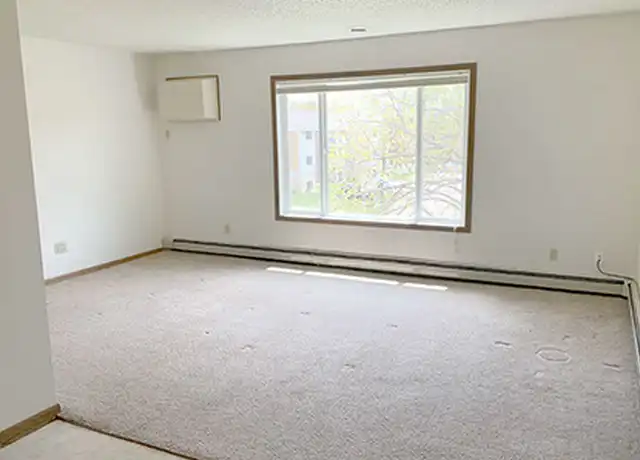 Property at 104 12th Ave S Unit 104, St Cloud, MN, 56301, 2 beds, 1 bath, [object Object]