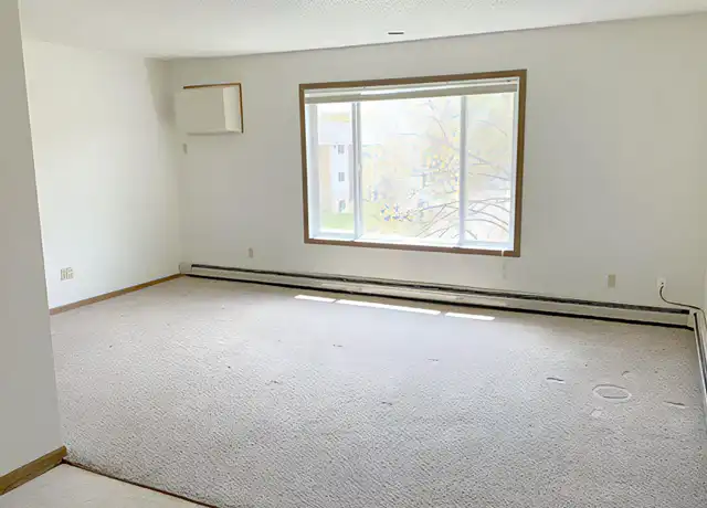 Property at 104 12th Ave S Unit 104, St Cloud, MN, 56301, 2 beds, 1 bath, [object Object]