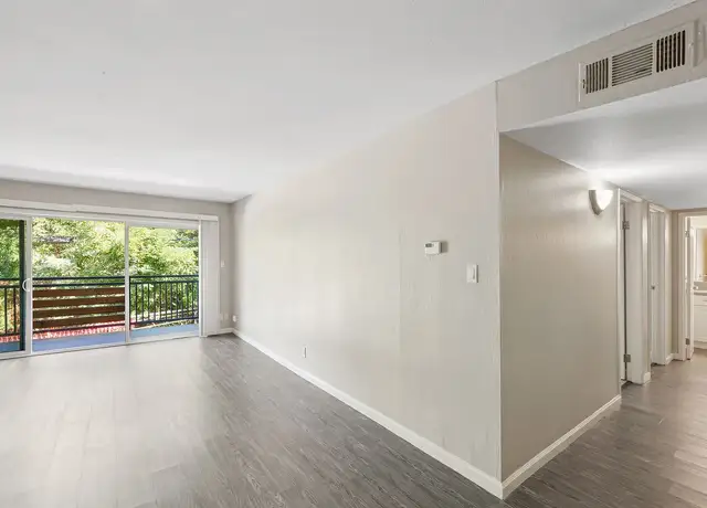Photo of 1435 Creekside Dr, Walnut Creek, CA 94596