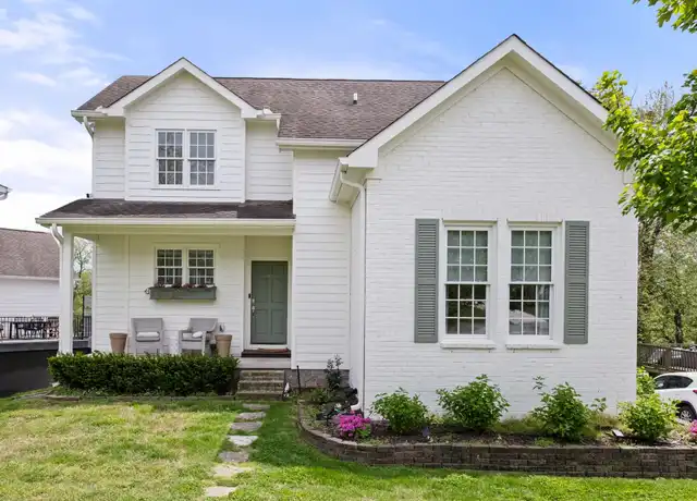 Property at 5505 Knob Rd, Nashville, TN, 37209, 3 beds, 2.5 baths, [object Object]