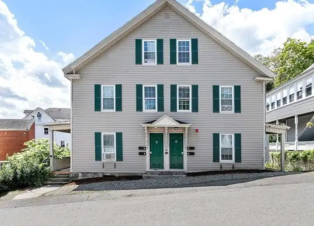 Property at 9 Central St Unit 2, Newmarket, NH, 03857, 2 beds, 1 bath, [object Object]
