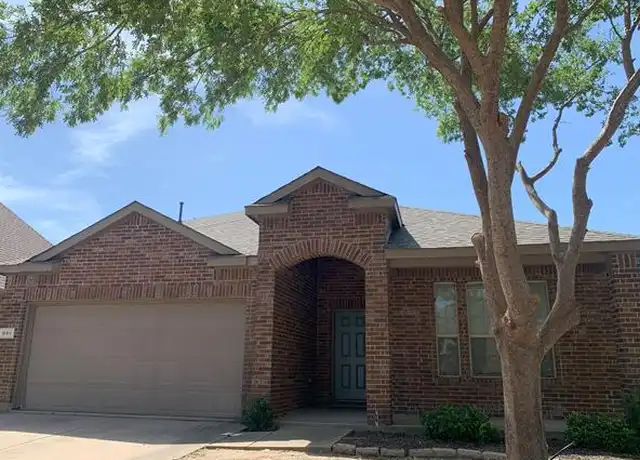 Property at 940 Lake Grove Dr, Little Elm, TX, 75068, 3 beds, 3 baths, [object Object]