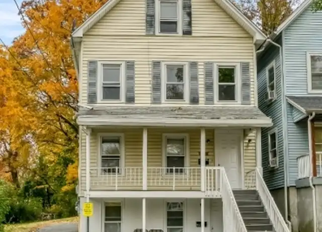 Property at 71 Madison St Unit 2, Morristown, NJ, 07960, 2 beds, 1 bath, [object Object]