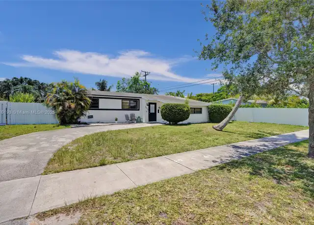 Property at 9910 Bahama Dr, Cutler Bay, FL, 33189, 3 beds, 2 baths, [object Object]